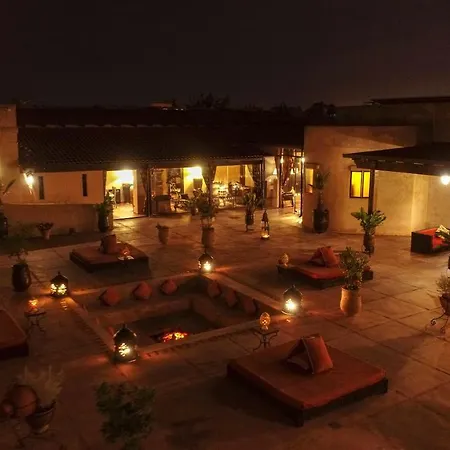 Hotel Masseria & Luciagiovanni 4*